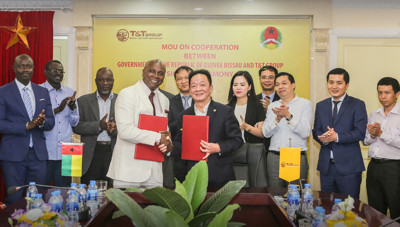 T&T Group and the Guinea Bissau Government signed a Cooperation Agreement on purchasing all raw cashew nuts from Guinea-Bissau