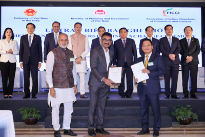 T&T Group cooperates with Ramky Group (India) to develop a pharmaceutical park in Vietnam